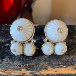Kramer of New York vintage Art Deco lucite & rhinestone